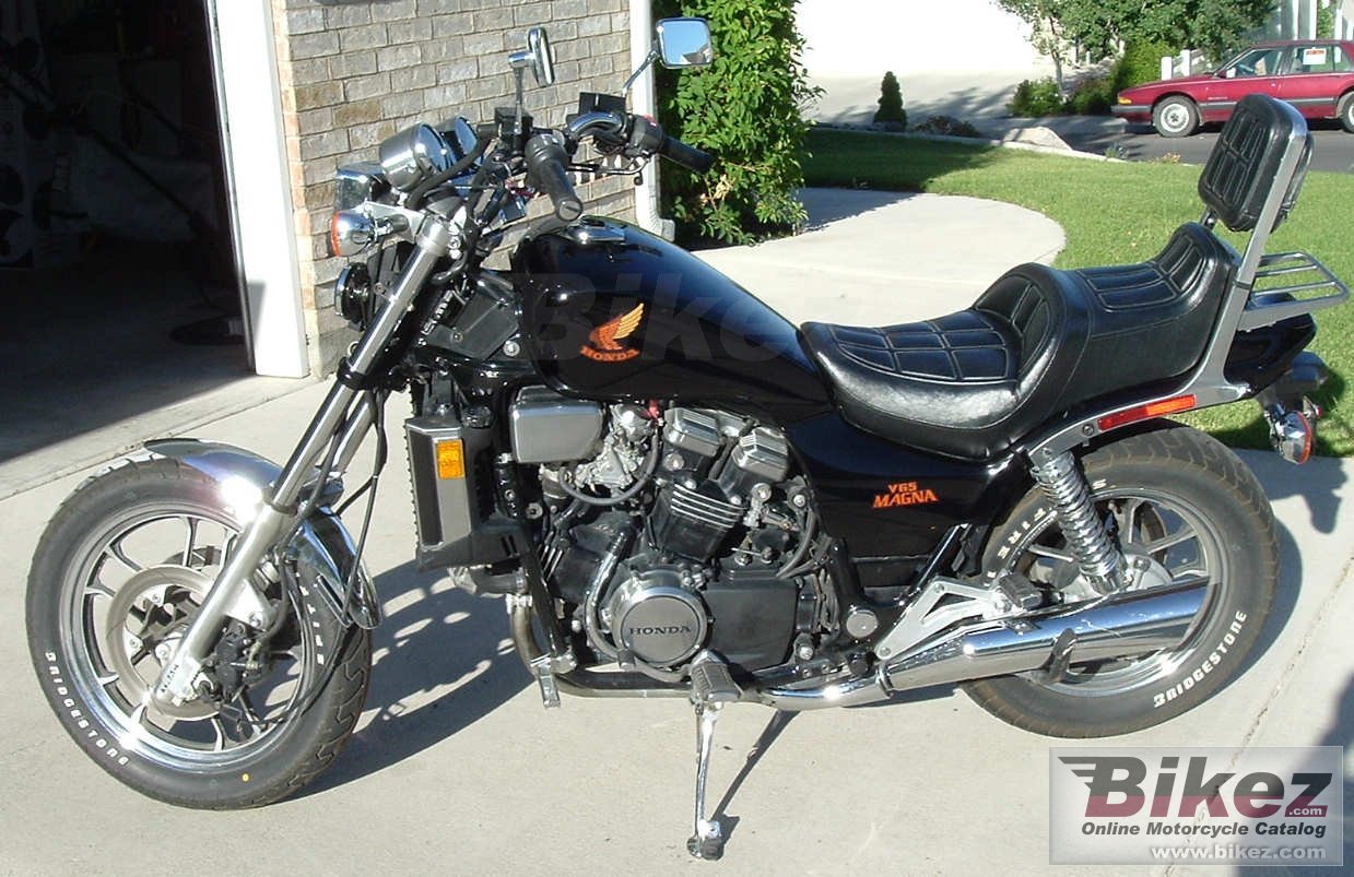Big nymous user. vf 1100 c picture and wallpaper from Bikez.com